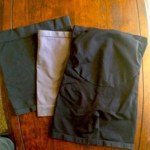 Maternity belly wrap and shorts size small
